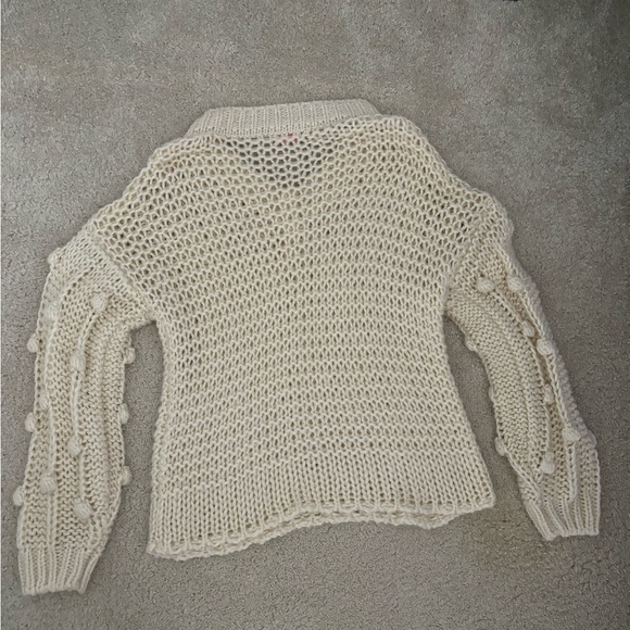 All eyes on me Pom Sleeve sweater Cream size Medium - Picture 2 of 7